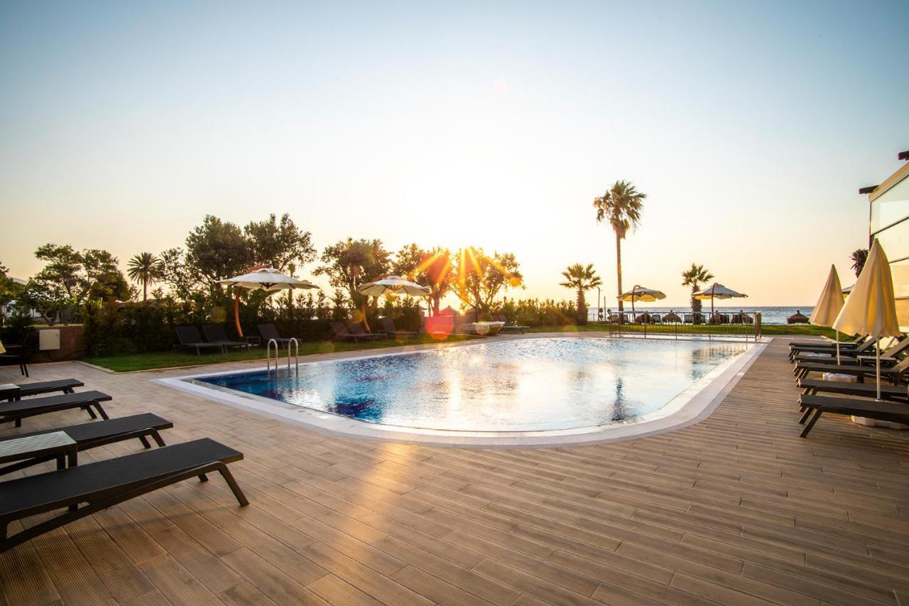 Maia Luxury Beach Hotel & Spa Guzelcamlı Esterno foto