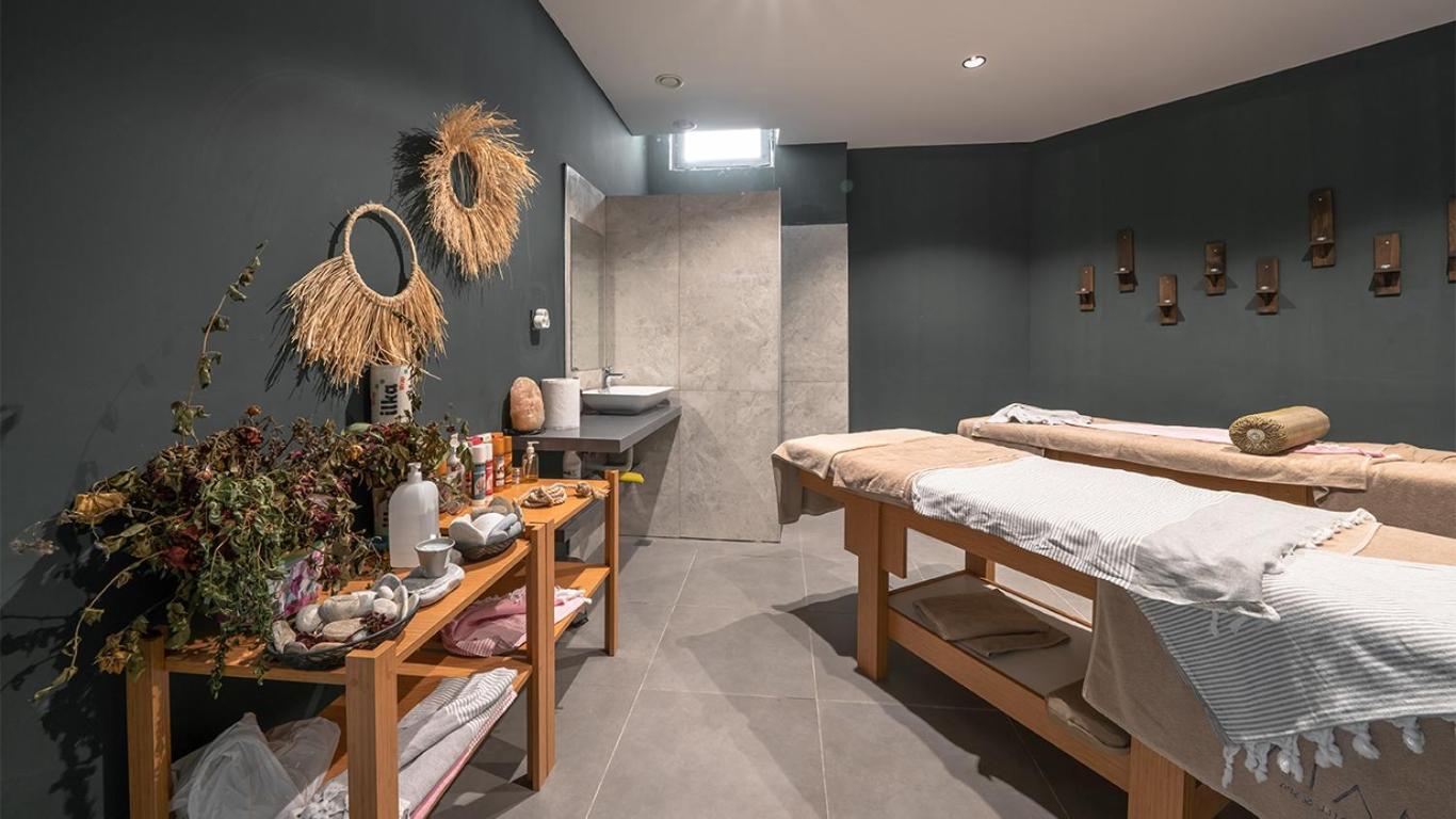 Maia Luxury Beach Hotel & Spa Guzelcamlı Esterno foto